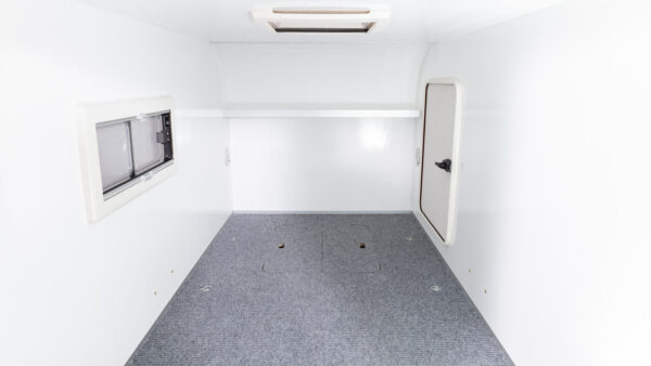 Caravan off road, Respo, 1350 kg bromsad - Image 4